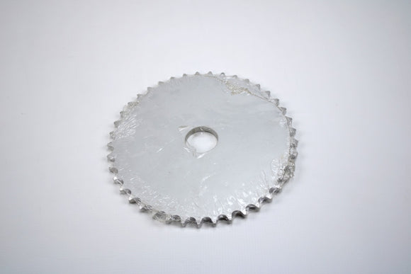 Couronne arrière 41 dents / 530 universelle sans trou