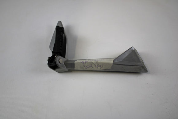 repose-pied passager droit ktm 125/200/390 duke